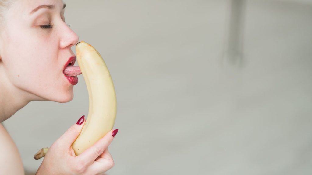 Natural Lubricants For Oral Sex