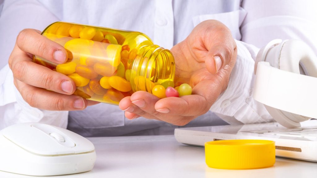 Are Adult Vitamins Gummy?