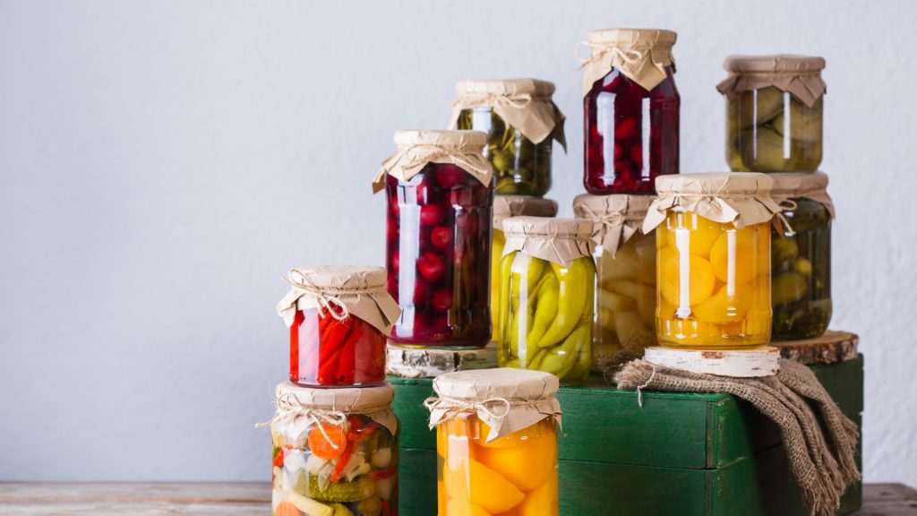 Are Preservative-Free Foods Worth the Risk?